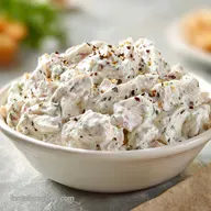 Chicken Salad with Greek Yogurt: Creamy and Ready in 15 Minutes