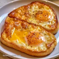 Olive Oil Fried Eggs in 5 Minutes