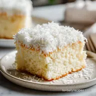 Simple Moist Coconut Cake: Velvety