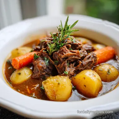 Crock Pot Meal with Beef and Potatoes for 6 Servings Recipe Card