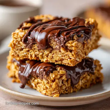 Chewy Oatmeal Chocolate Chip Bars in 35 Minutes: Baked Dessert Recipe Card