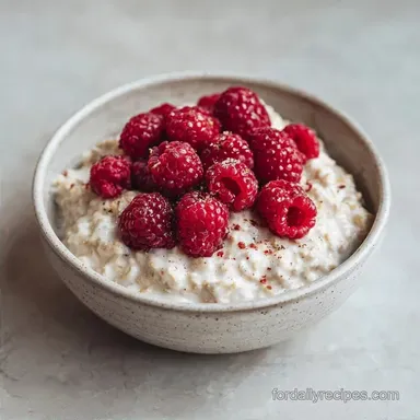 Raspberry Overnight Oats with Chia Seeds