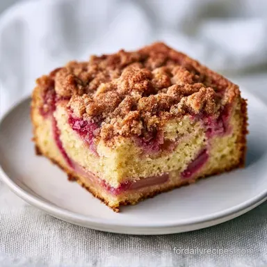 Sour Cream Rhubarb for 16 Pieces